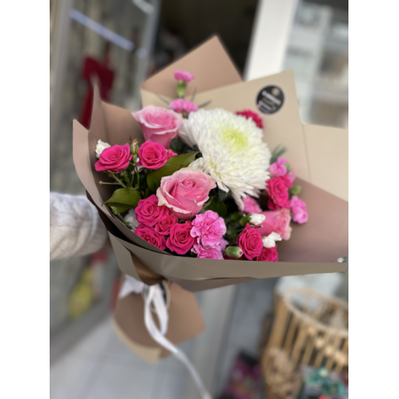 Vip soft pembe beyaz Anastasia  karma buket